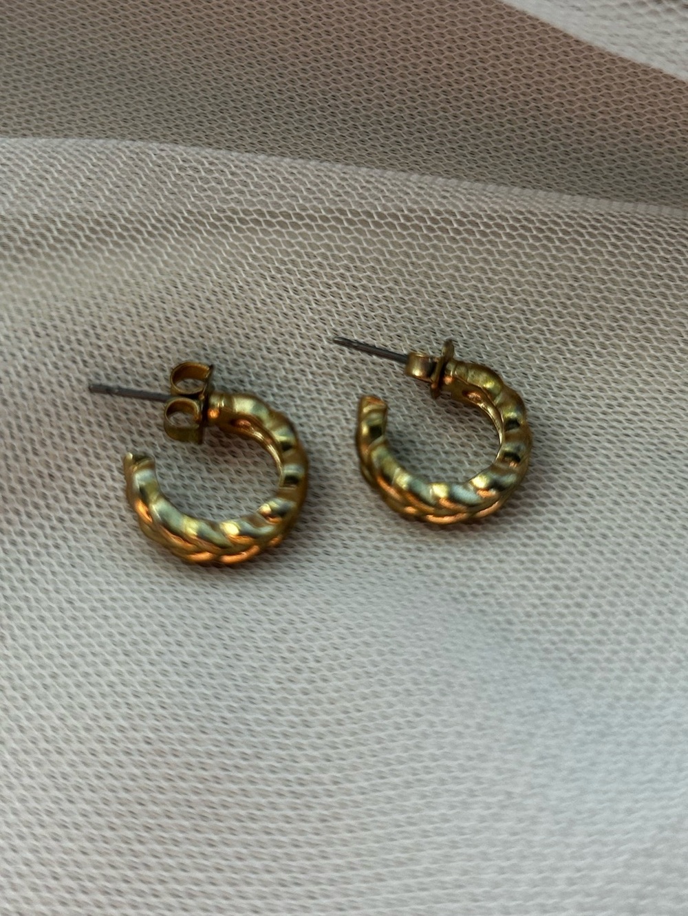 Avon gold plated hoop earrings
